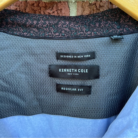 Kenneth Cole Reaction Athletic Black and Burgundy Mini Floral Short Sleeve Shirt - Picture 3 of 4